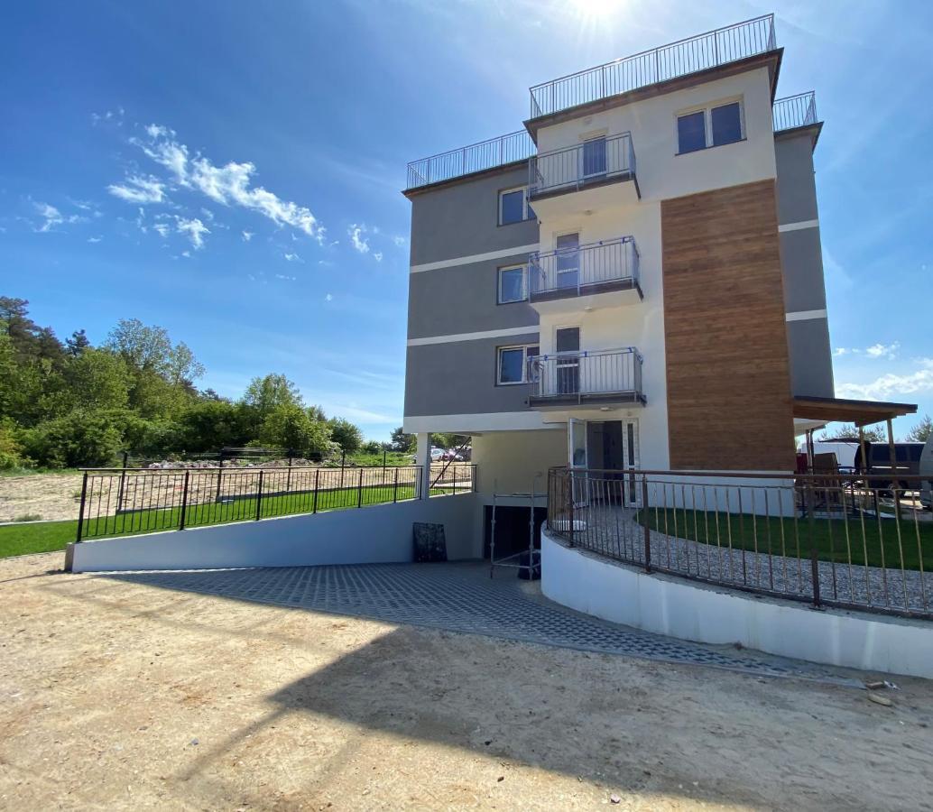 Apartamenty Na Żmijowej Górce Debina  Exterior foto